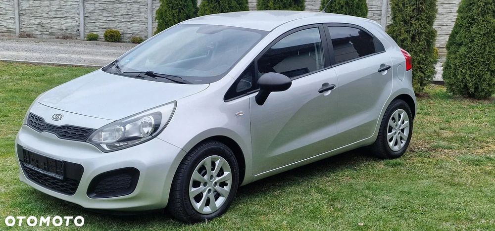Kia Rio 1.2 Dream-Team Edition - 2
