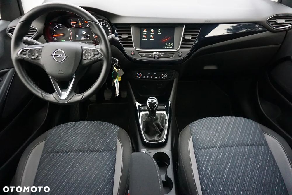Opel Crossland X 1.2 120 Lat - 33