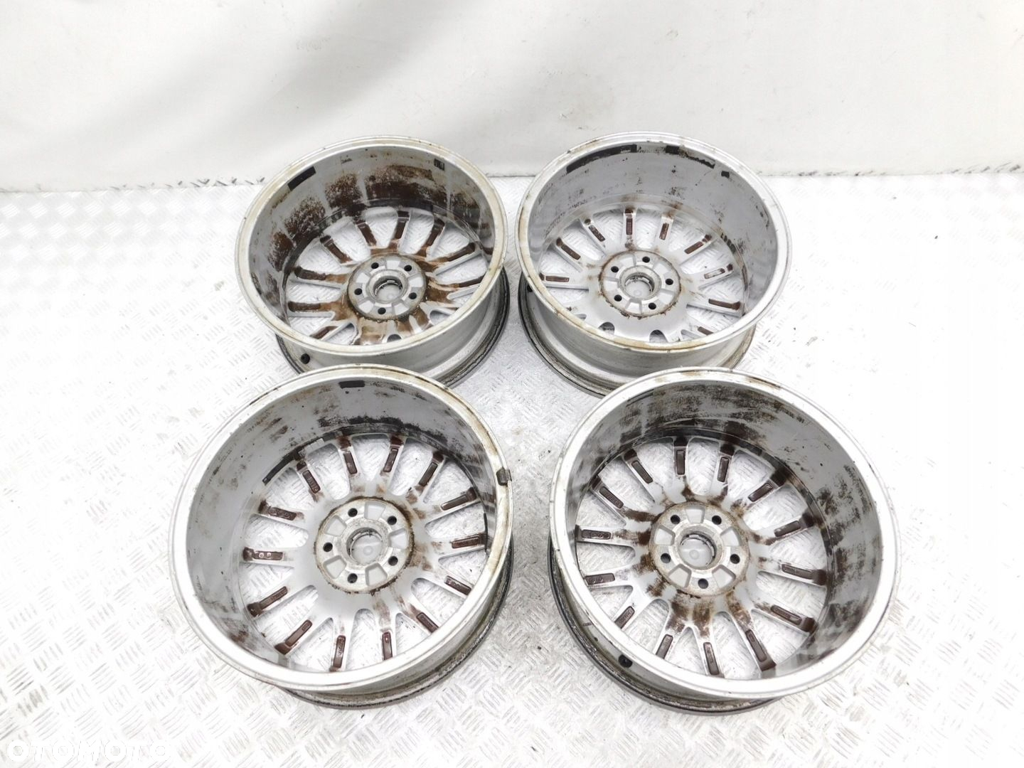 FELGI ALUMINIOWE 5x112 7Jx17 - VW GOLF V PASSAT B6 TOURAN CADDY JETTA - 6