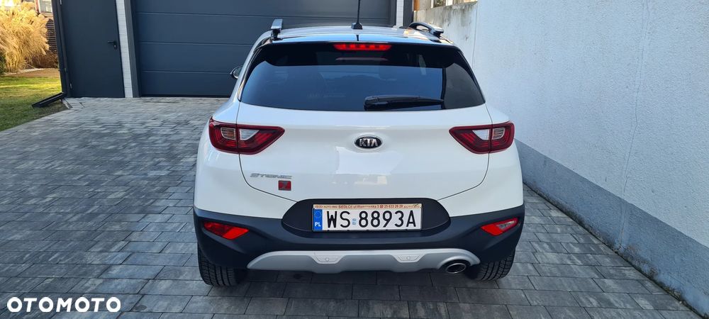 Kia Stonic 2018 photo 4