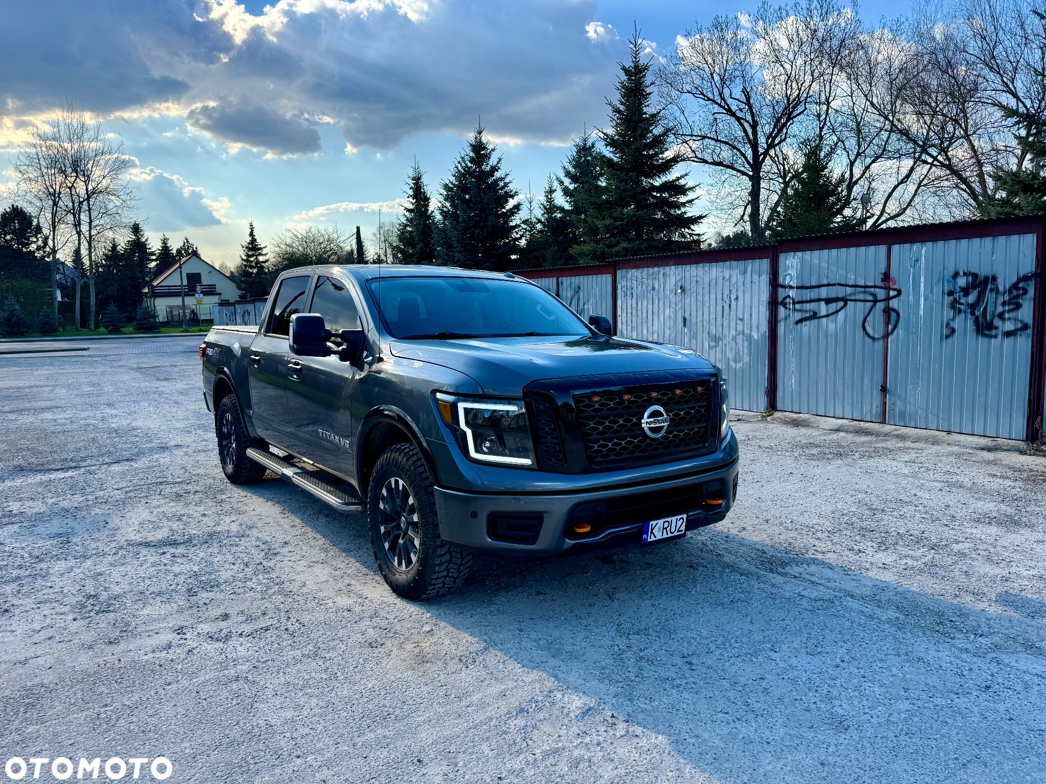Nissan Titan