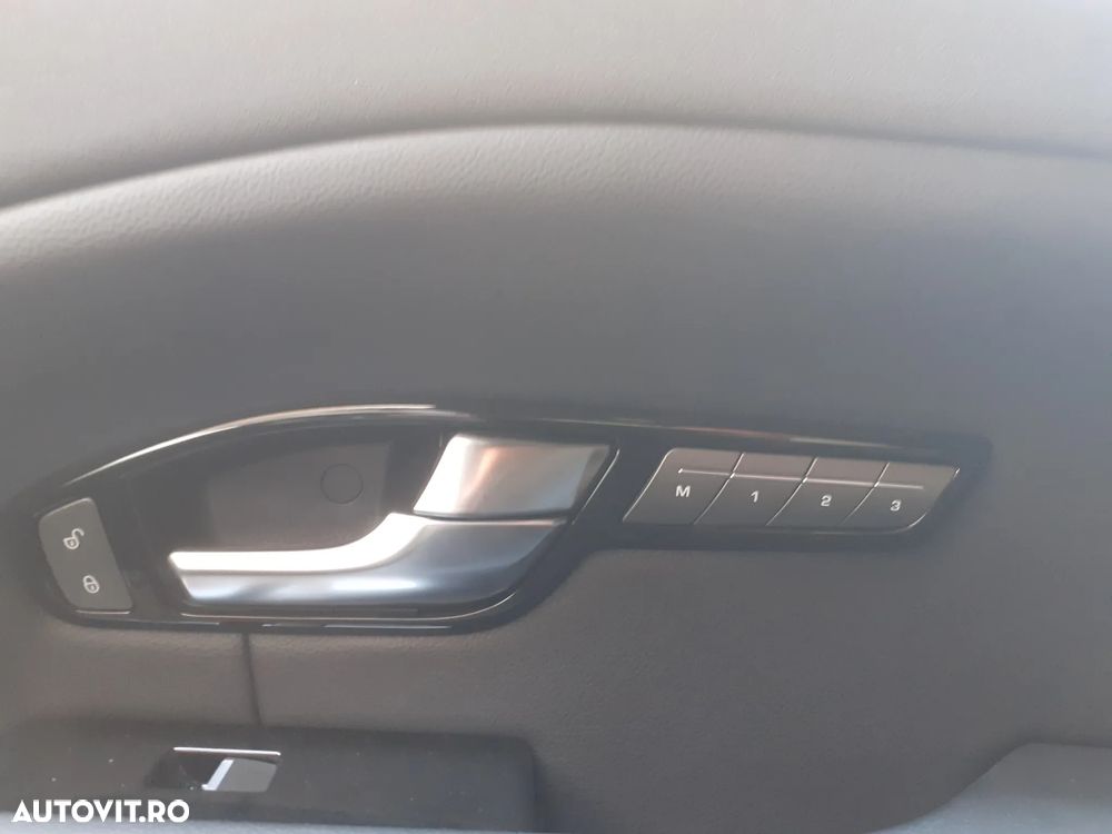 Land Rover Range Rover Evoque 2.0 D240 R-Dynamic - 18