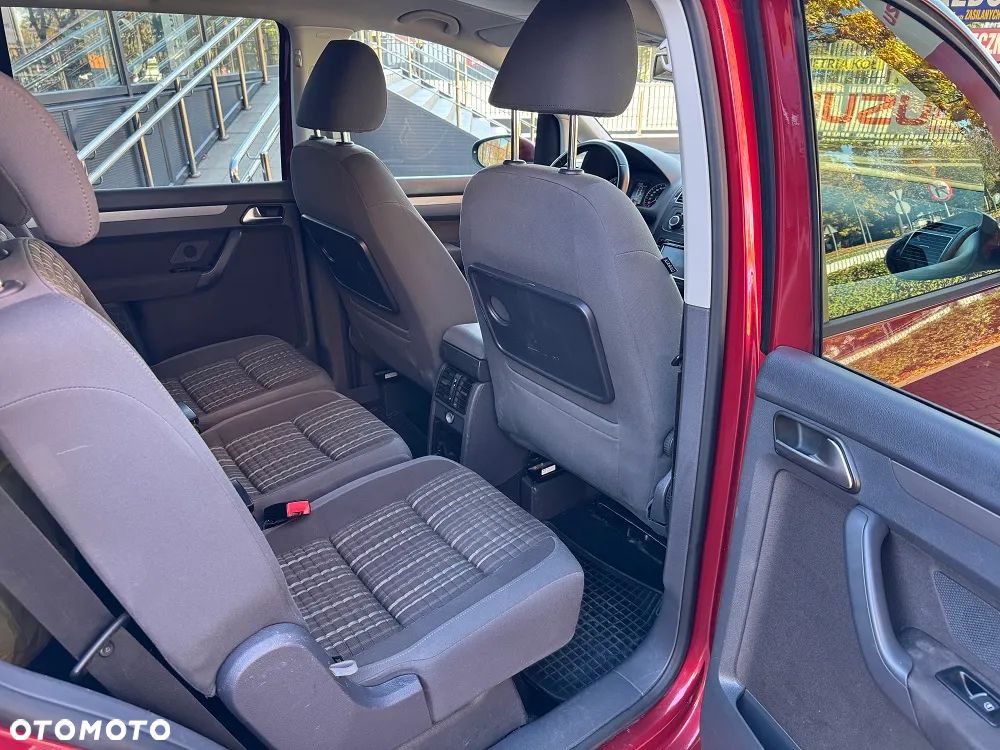 Volkswagen Touran 1.4 TSI Cross - 16