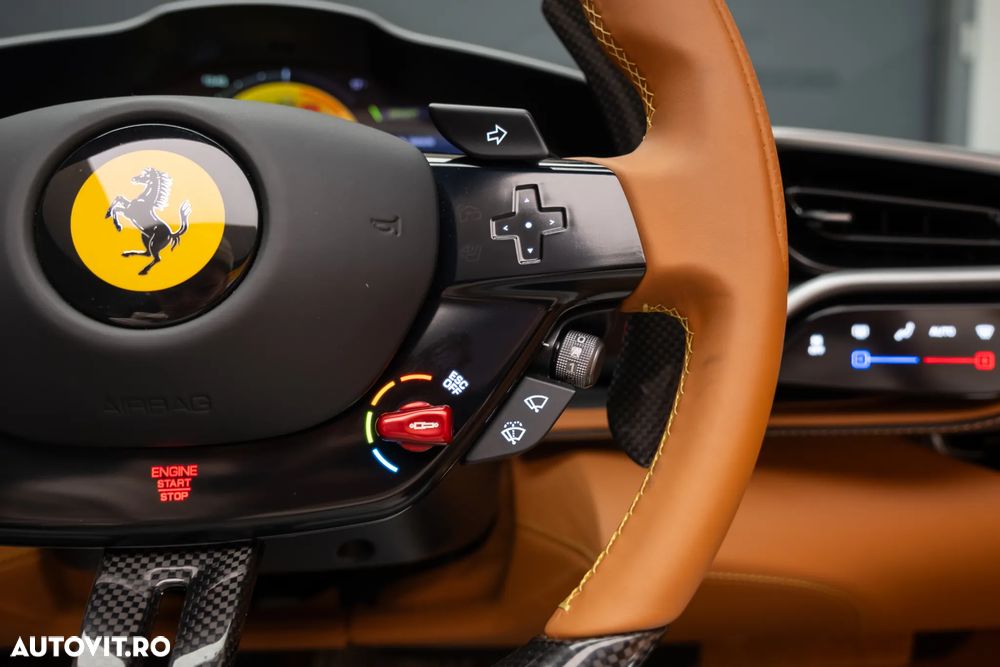 Ferrari 296 GTS - 15