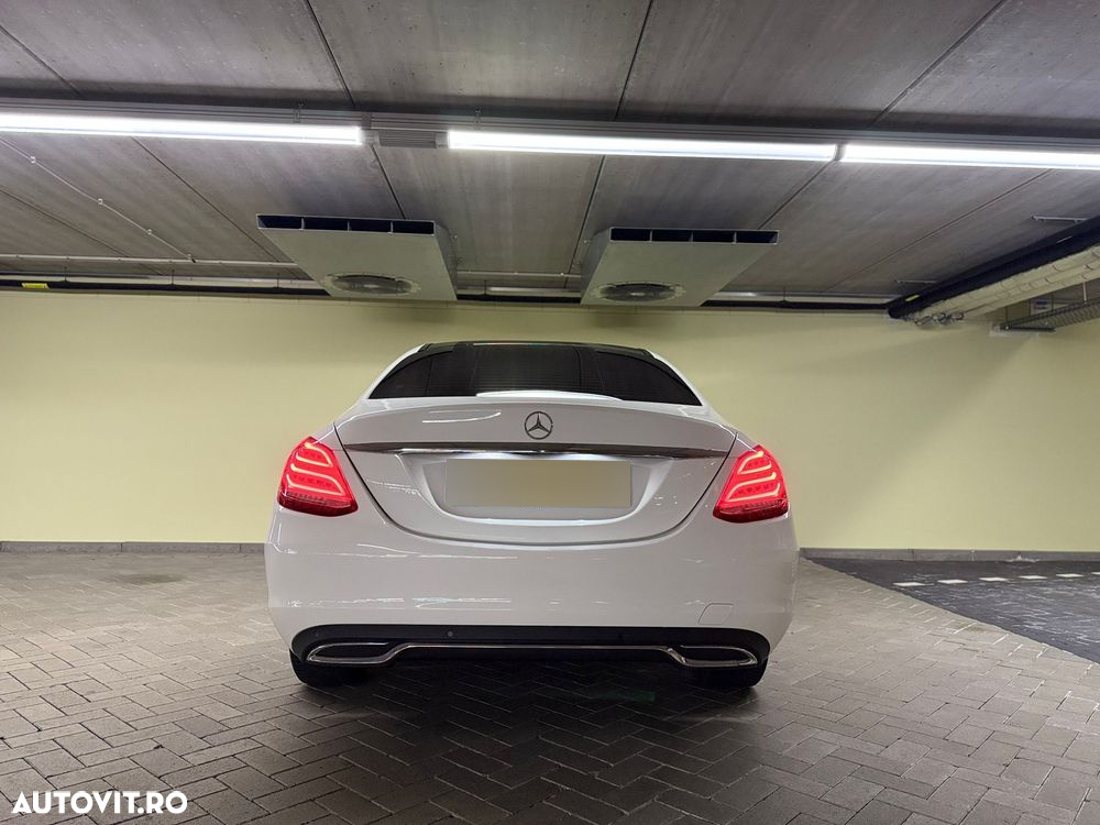 Mercedes-Benz C 180 7G-TRONIC - 2
