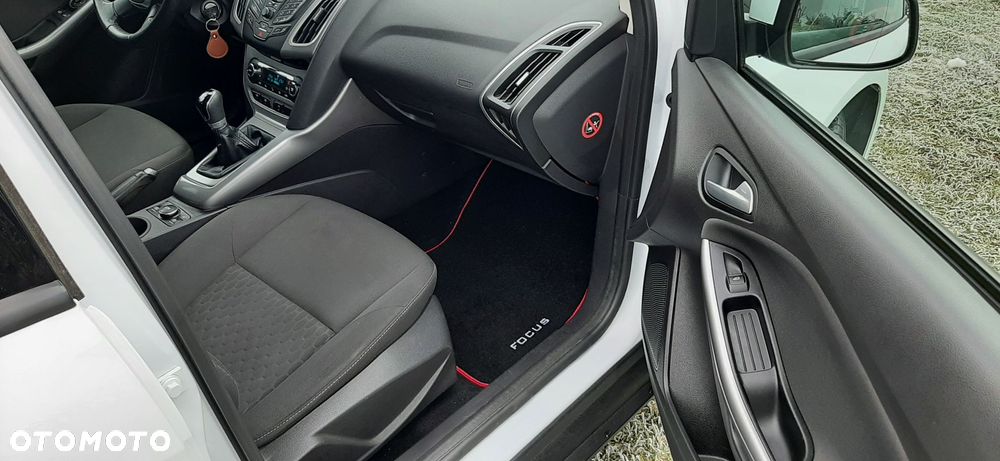 Ford Focus 1.0 EcoBoost Start-Stopp-System Trend - 8