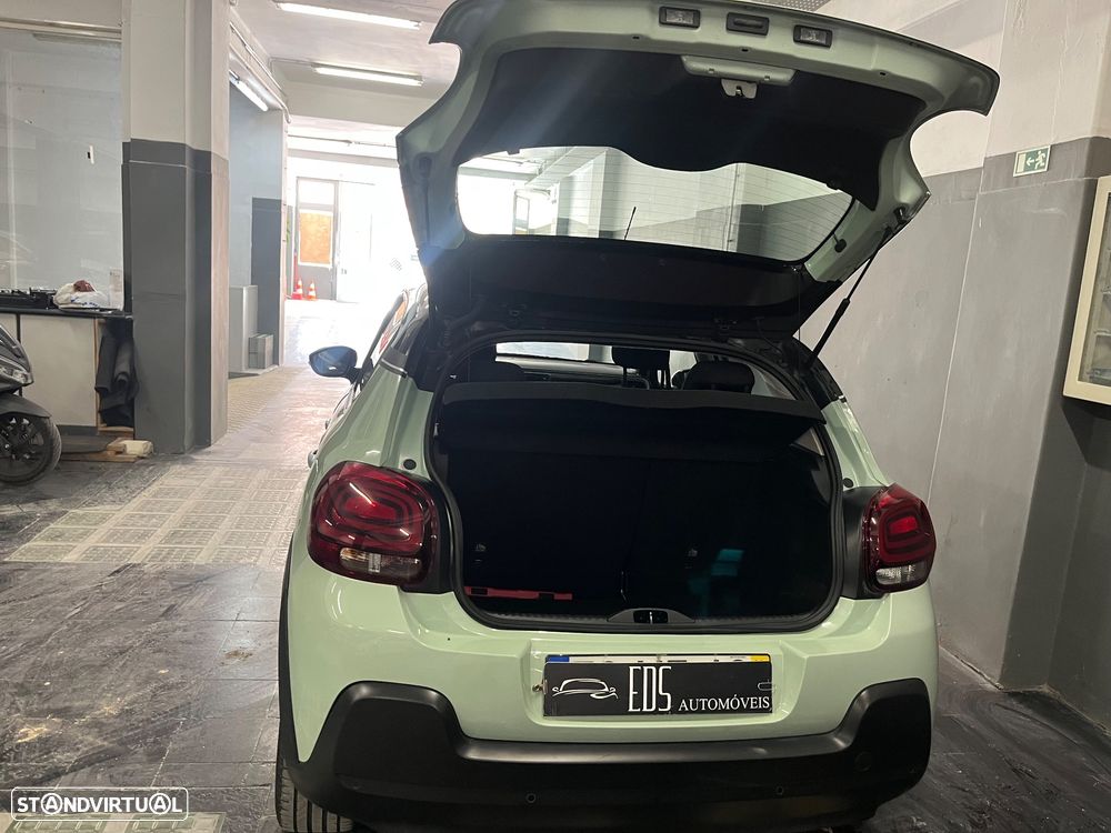 Citroën C3 1.2 PureTech Shine - 10