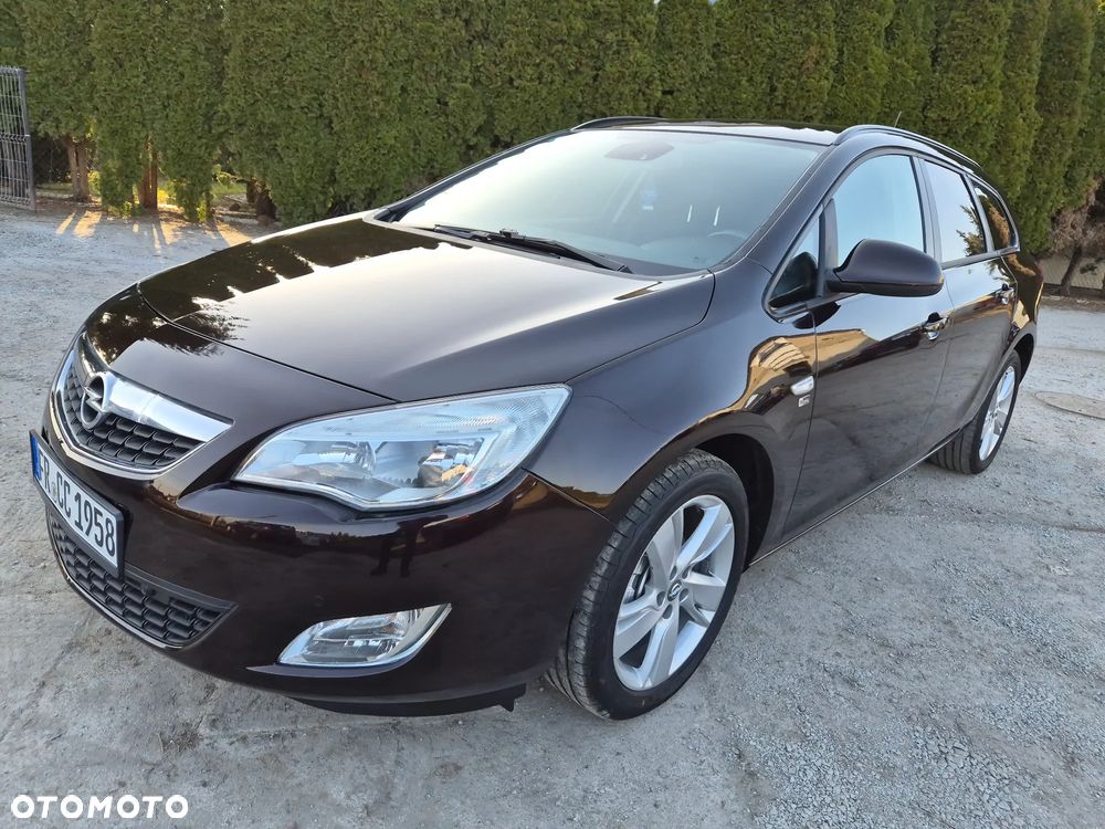 Opel Astra 1.4 Turbo - 1