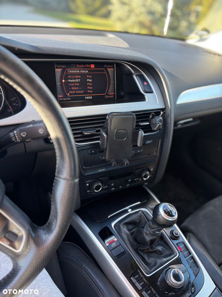 Audi A4 Limousine 2.0 TDI Quattro - 9