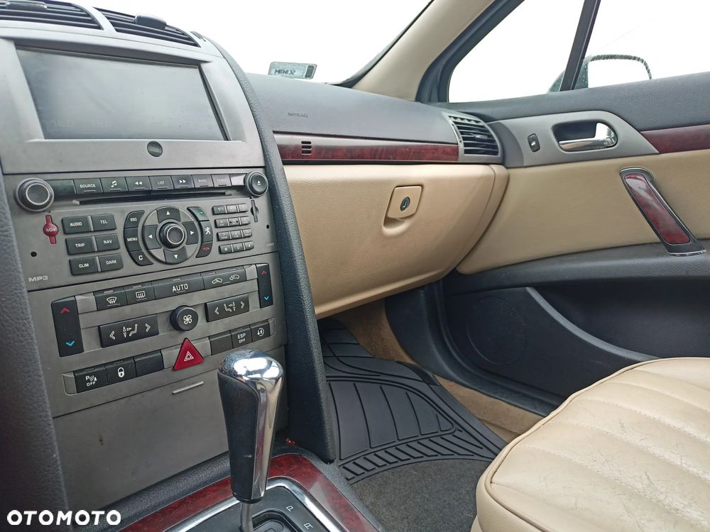 Peugeot 407 - 12
