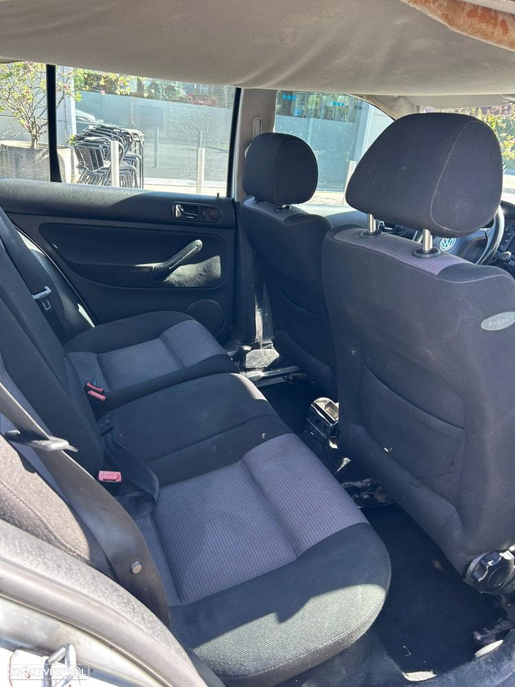 VW Golf 1.4i Confort - 8