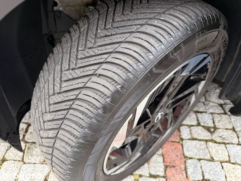 Nissan Qashqai 1.3 DIG-T MHEV N-Connecta Xtronic - 23