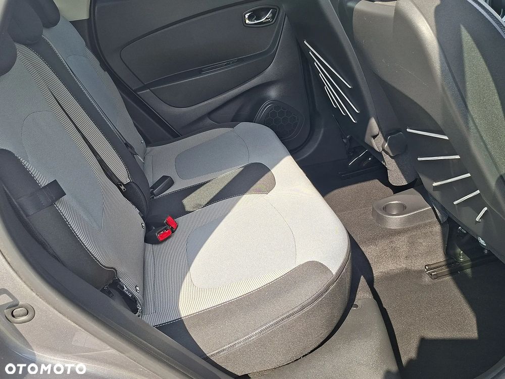Renault Captur - 34