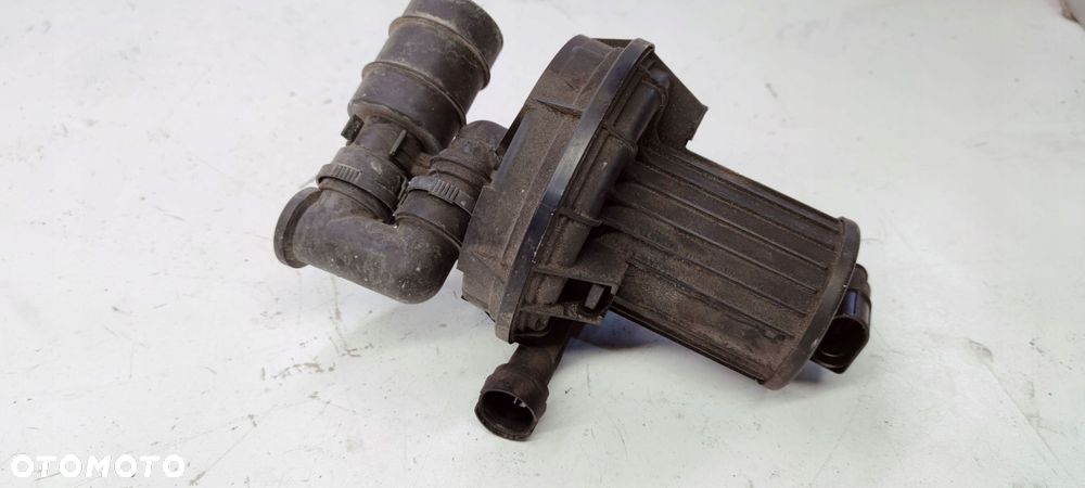 POMPA POWIETRZA WTÓRNEGO AUDI A3 3.2 BDB 022959253 - 6