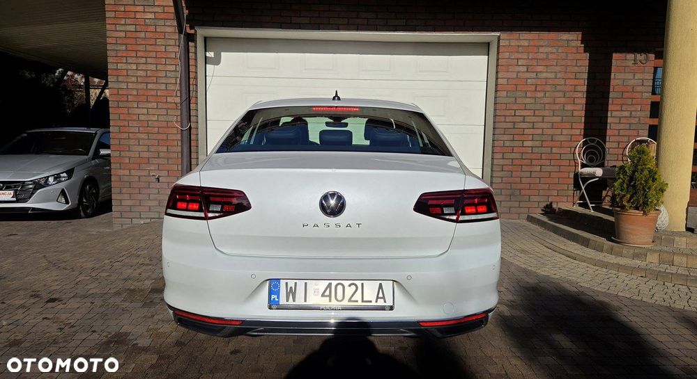 Volkswagen Passat 2.0 TSI Elegance DSG - 10