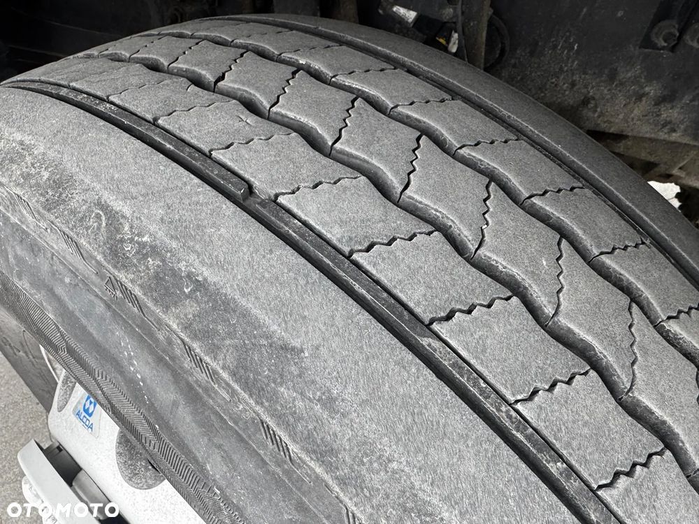 Renault T460 Sleeper Cab - 14