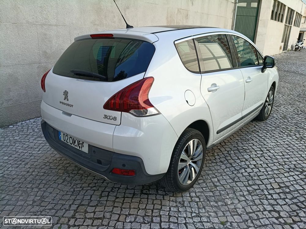 Peugeot 3008 1.6 HDi Allure - 3