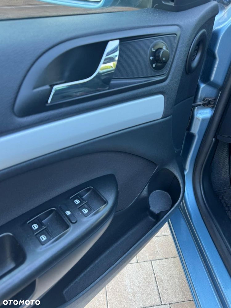 Skoda Octavia 1.6 TDI DPF Ambition - 17