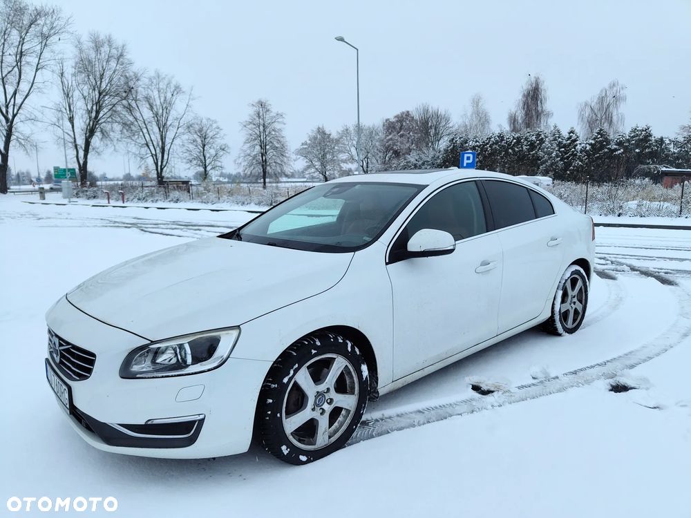 Volvo S60 D4 Summum - 1
