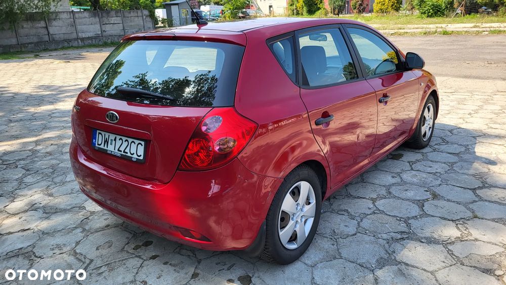 Kia Ceed Cee'd 1.4 Comfort - 5