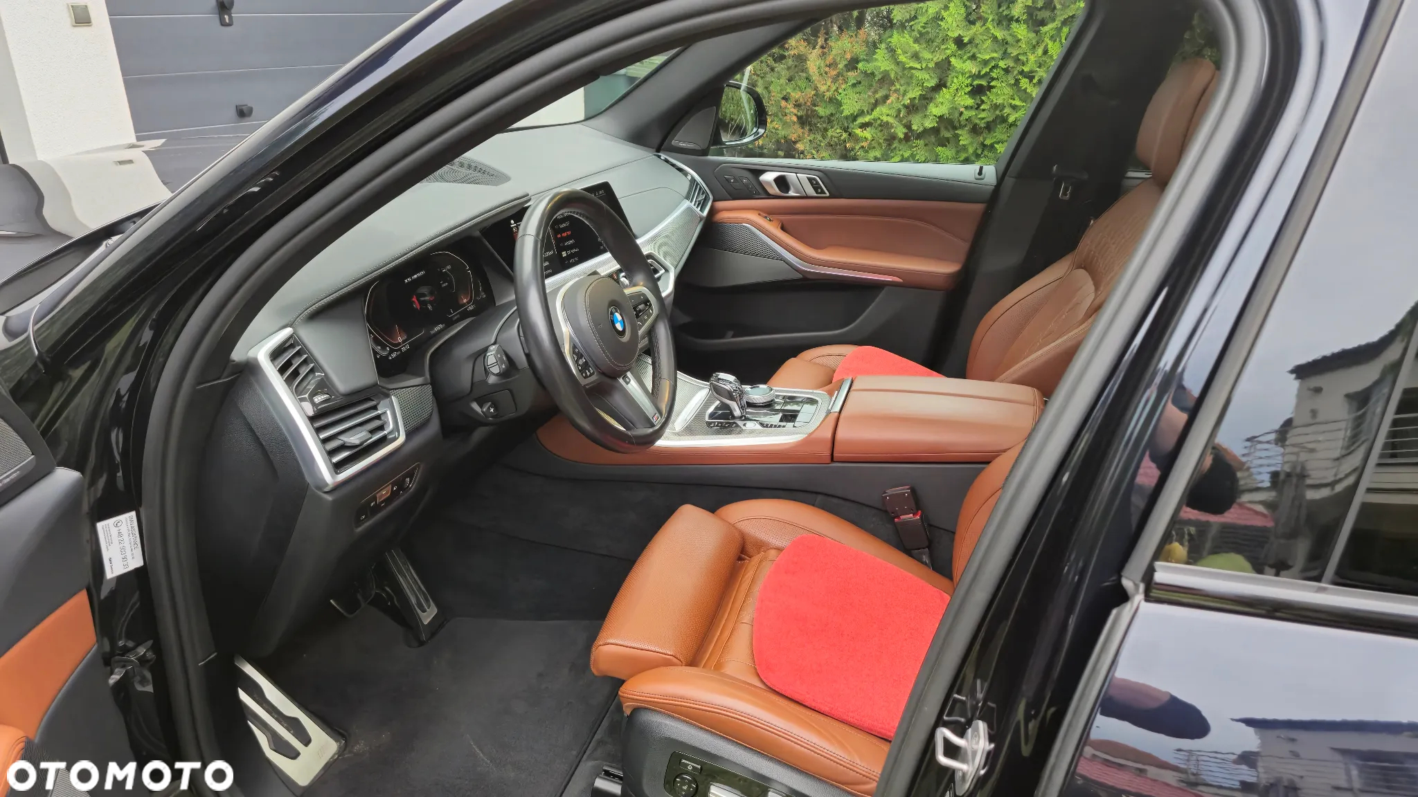BMW X5 M M50i - 9