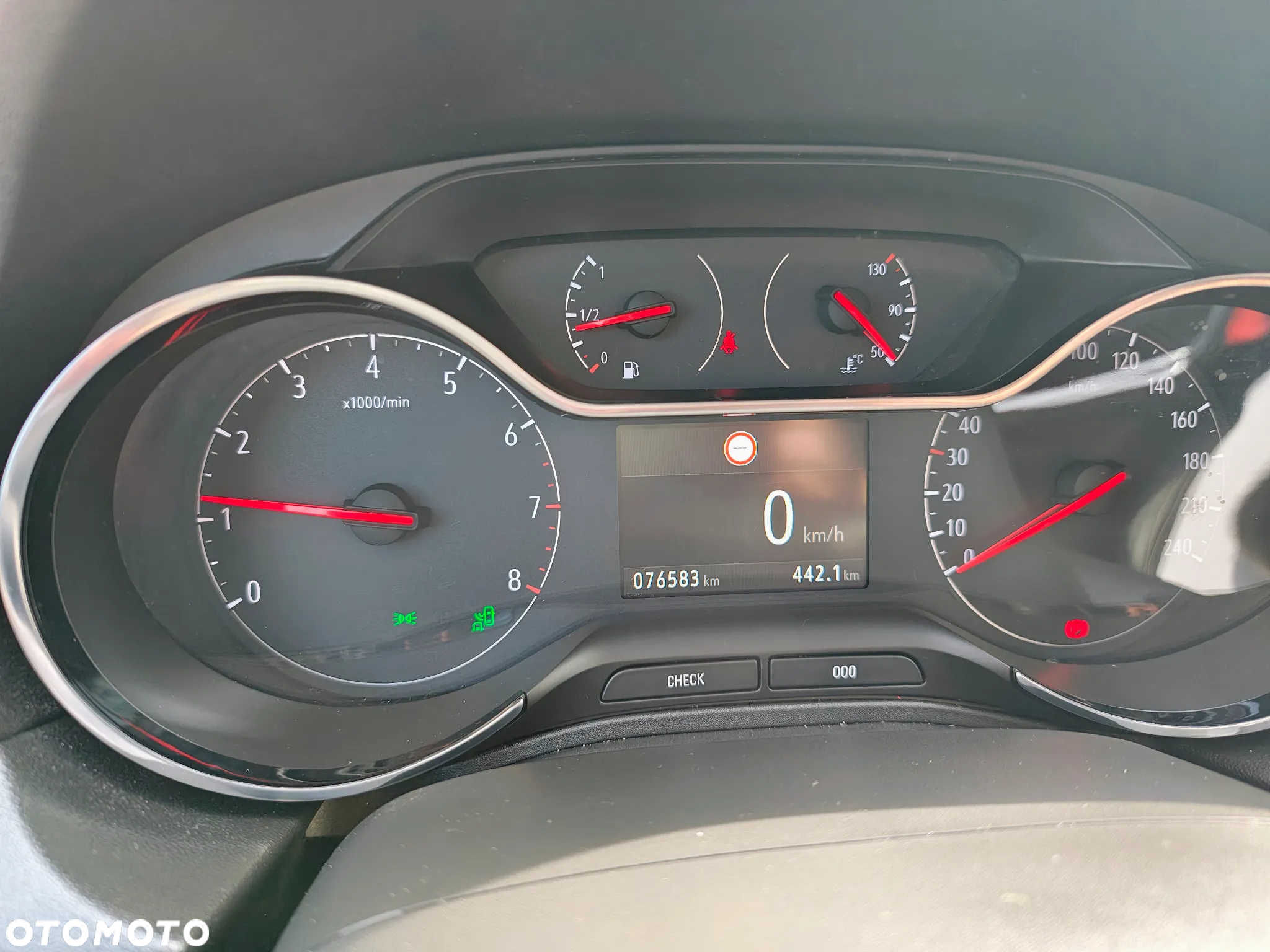 Opel Grandland X - 11