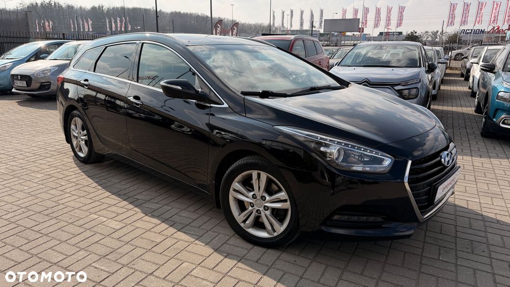 Hyundai i40 Kombi blue 1.7 CRDi DCT Premium - 19