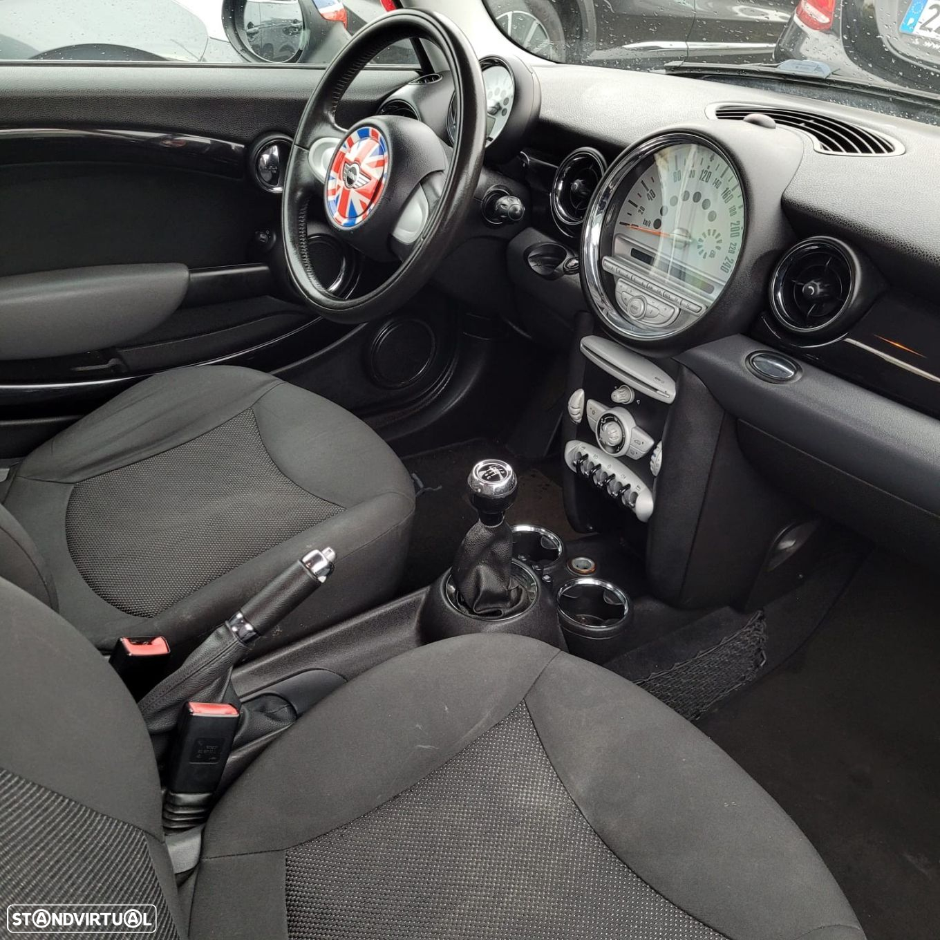 MINI 3 Portas One 1.4 - 15