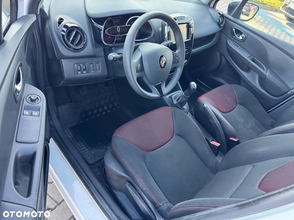 Renault Clio 1.2 16V Zen - 10
