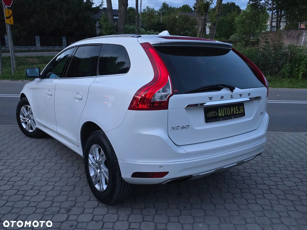 Volvo XC 60 T5 Geartronic Summum - 15