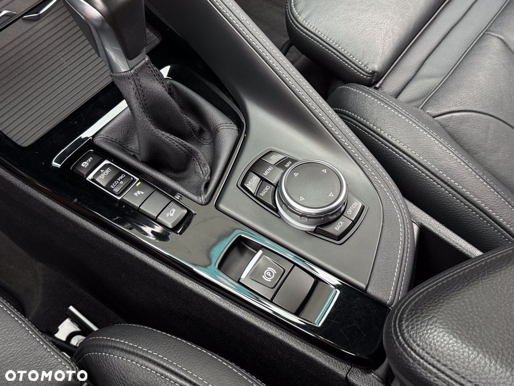 BMW X1 xDrive25d xLine - 30