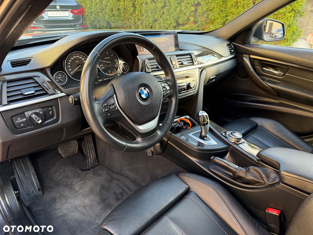 BMW Seria 3 320d Efficient Dynamic Edition Luxury Line - 19
