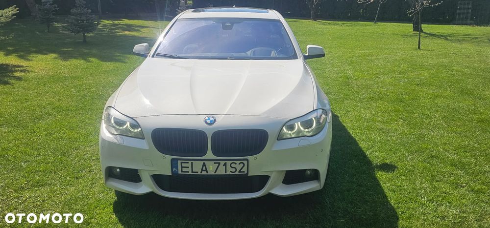 BMW Seria 5 525d xDrive Luxury Line - 11