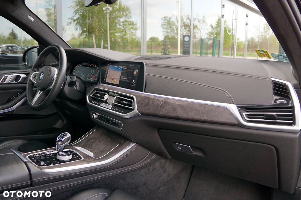 BMW X5 M M50d - 31
