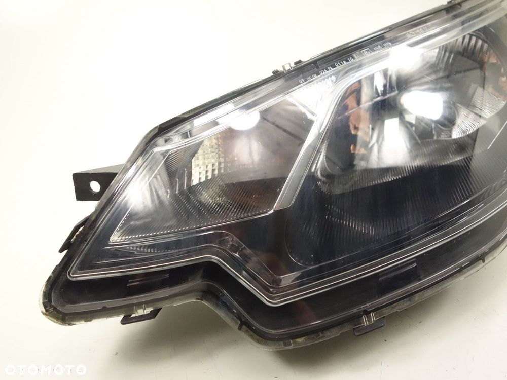Lampa reflektor przód lewy 8ay003 Microcar Aixam Coupe s8 - 3