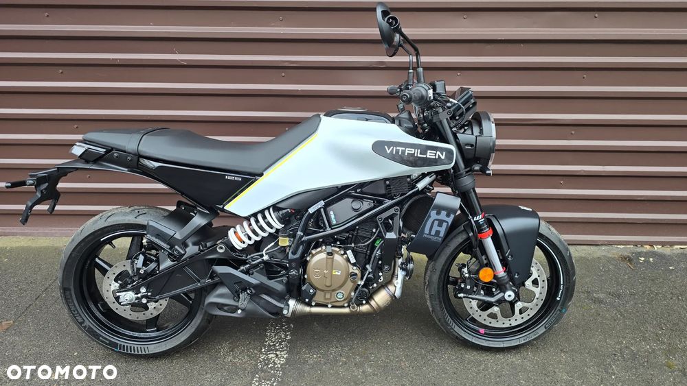 Husqvarna Vitpilen - 13