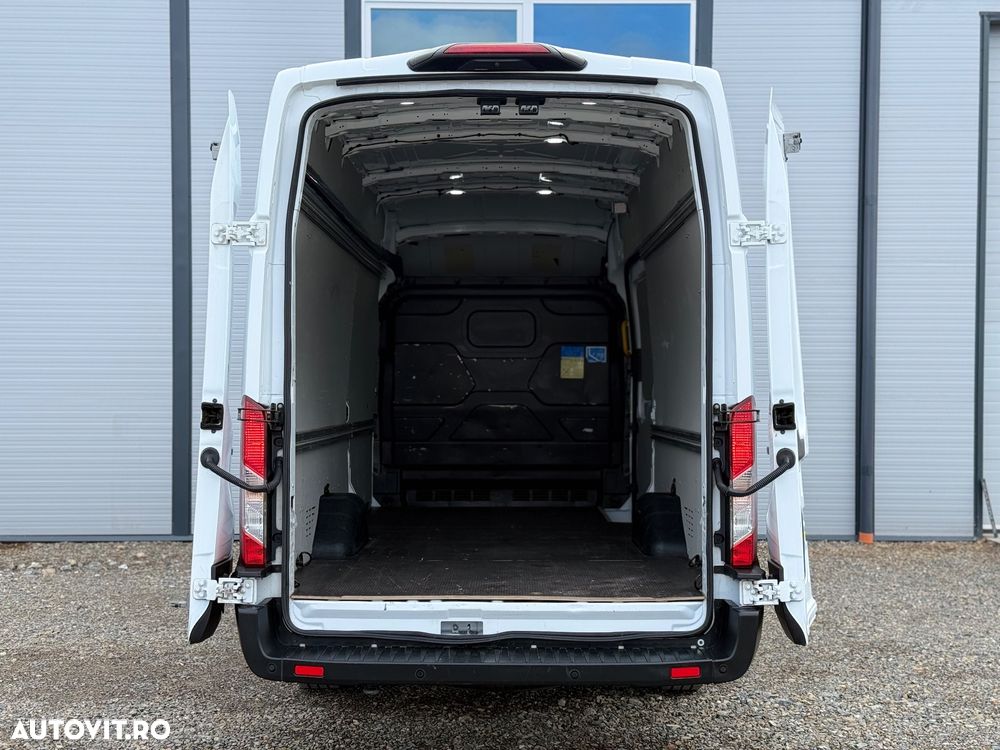 Ford Transit - 28