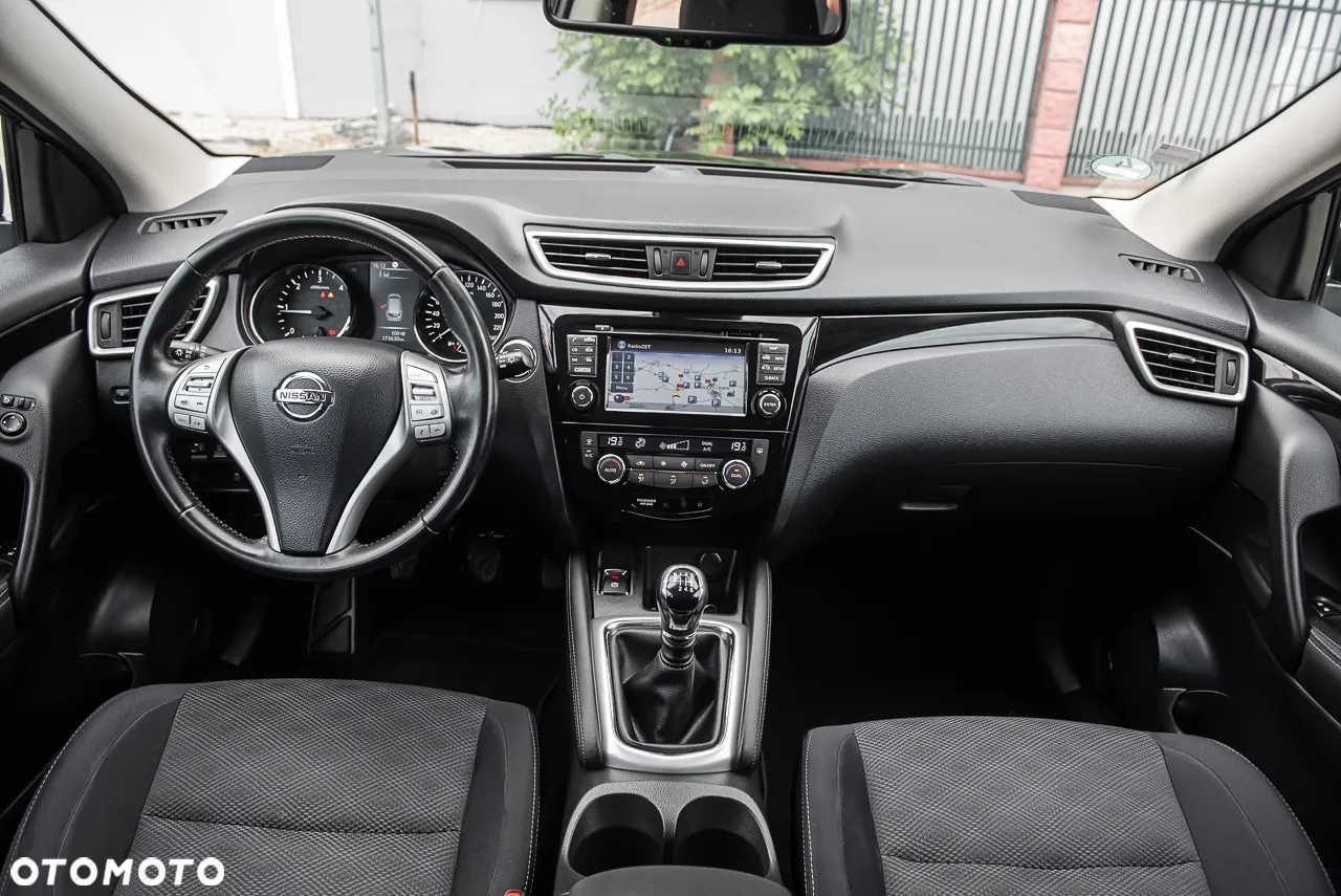Nissan Qashqai 1.6 dCi ALL-MODE 4x4i TEKNA - 5