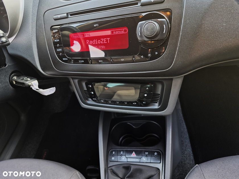 Seat Ibiza 1.4 16V Style Viva - 14