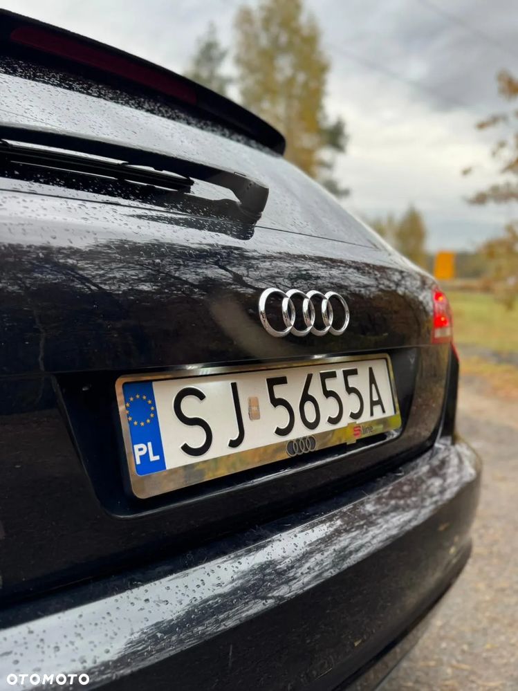 Audi A3 Sportback 1.6 TDI S line Sportpaket - 6