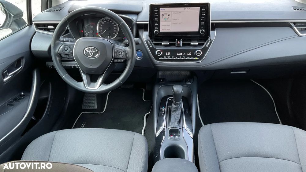 Toyota Corolla 1.8 HSD Business - 25
