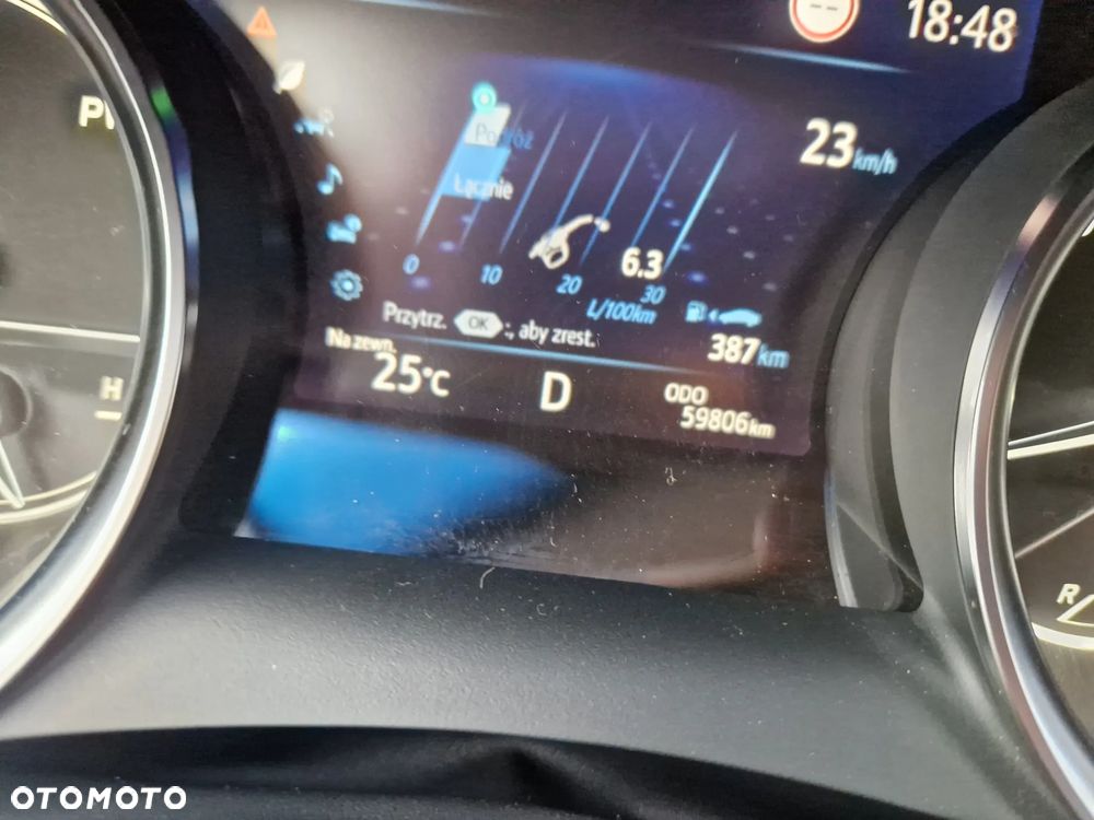 Toyota Camry - 9