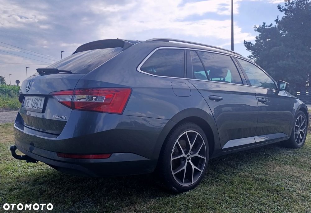 Skoda Superb 1.6 TDI Ambition - 5