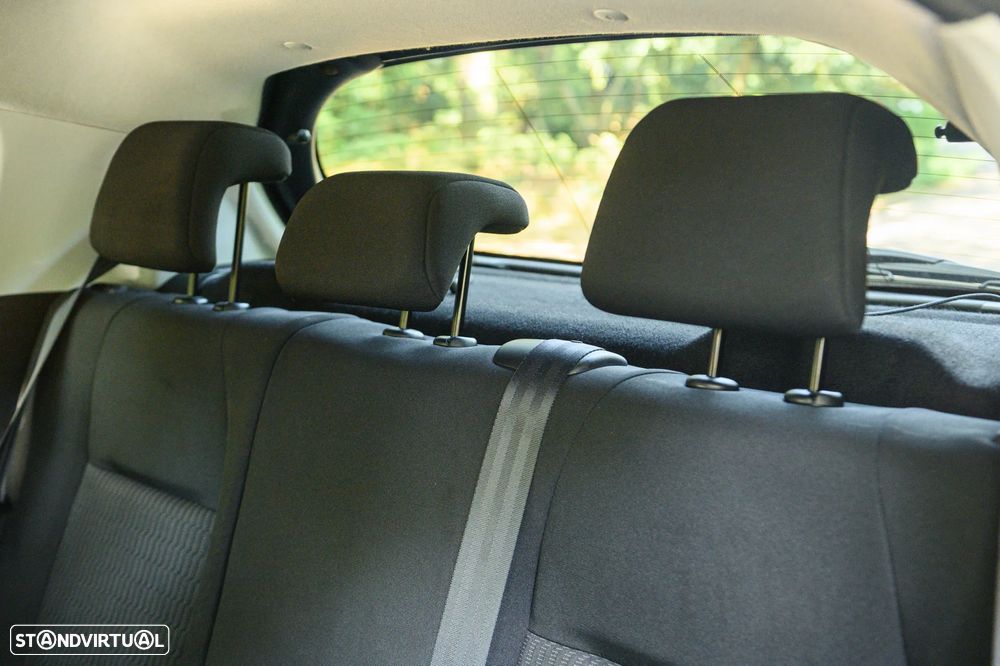 Peugeot 208 1.2 PureTech Signature - 30