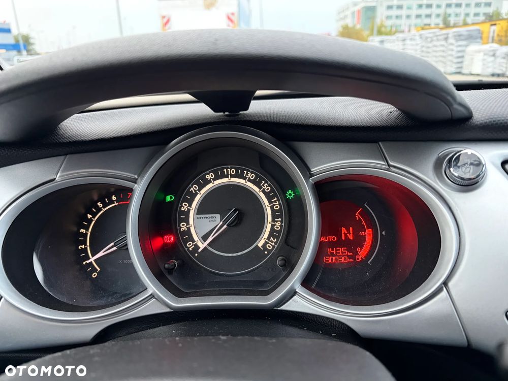 Citroën C3 1.4 VTi Exclusive MAP - 19