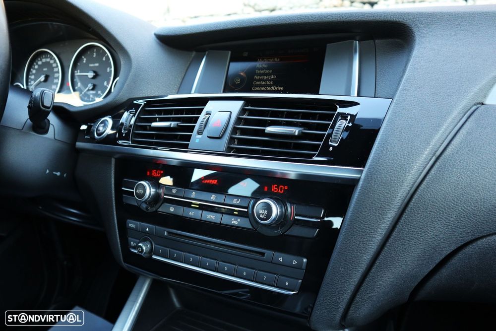 BMW X4 20 d xDrive xLine Pack M Auto - 28