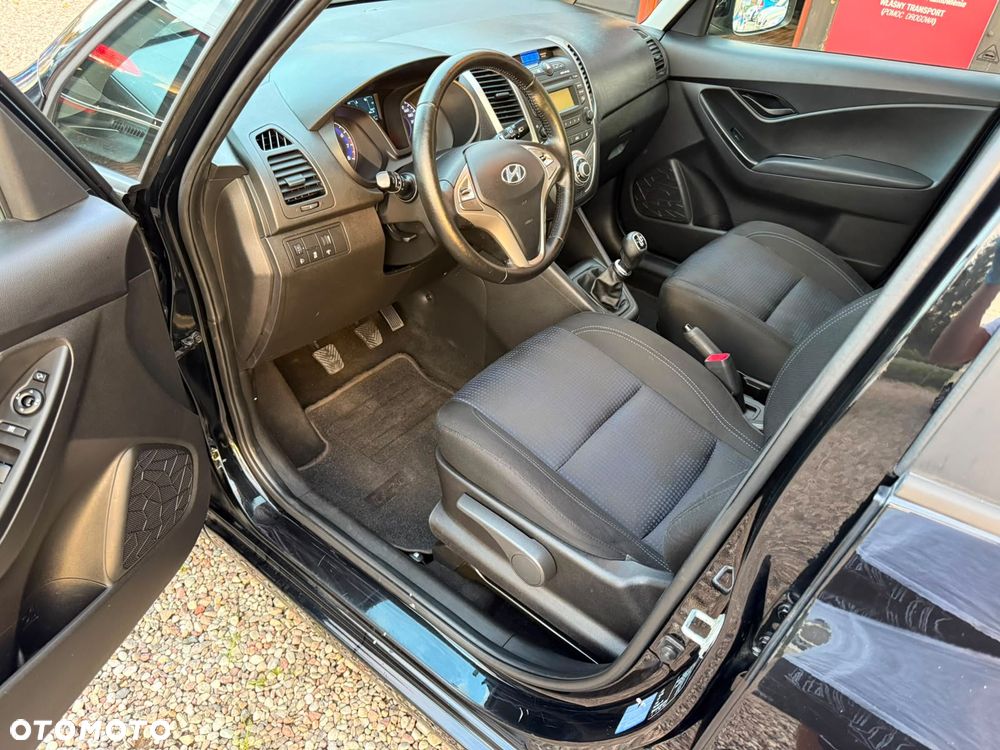 Hyundai ix20 1.4 blue Comfort - 10