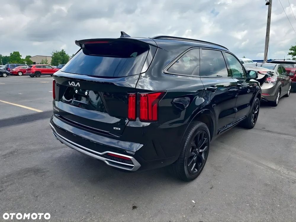 Kia Sorento - 5