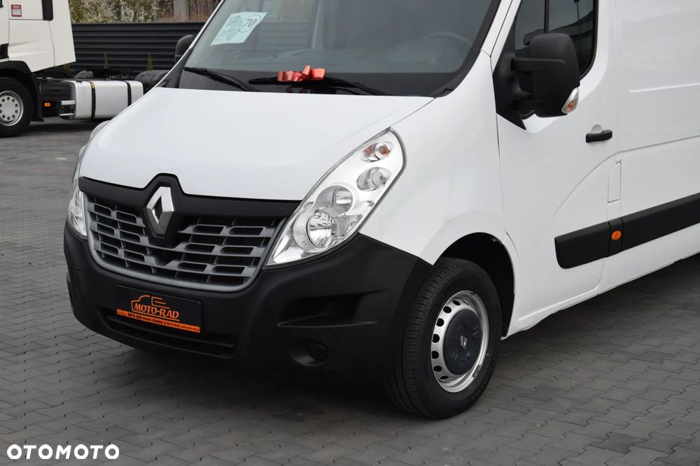 Renault MASTER / L3H2 / 2.3 - 150 KM / 3 OSOBY / DOSTAWCZE / BLASZAK / DUŻY WYŚWIETLACZ / KLIMA / TEMPOMAT / KAMERA COFANIA / HAK / SPROWADZONY - 9