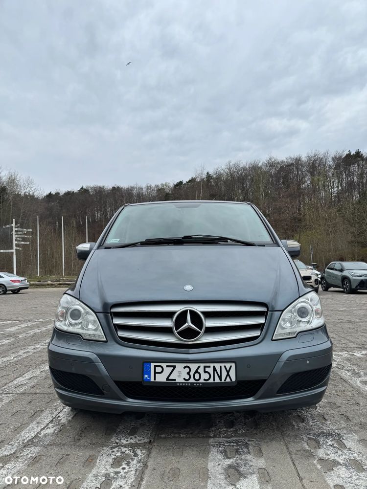 Mercedes-Benz Viano - 8